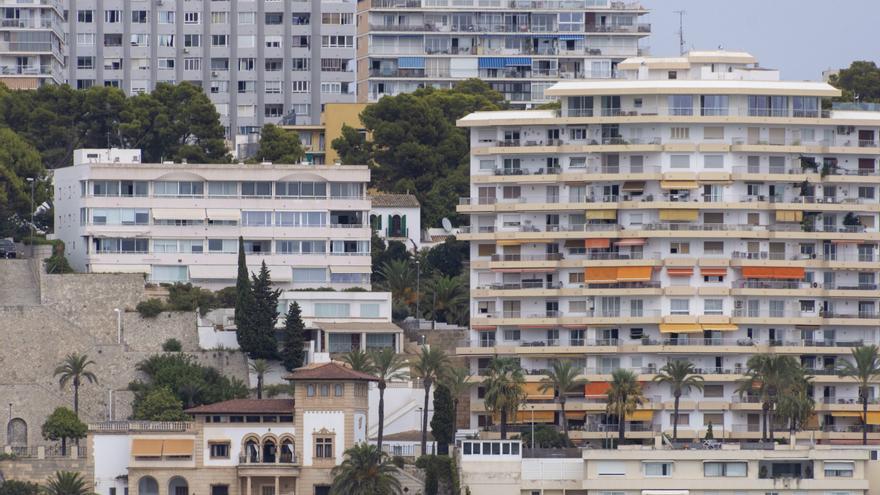 Los hogares reducen su deuda hipotecaria para amortiguar la subida de tipos