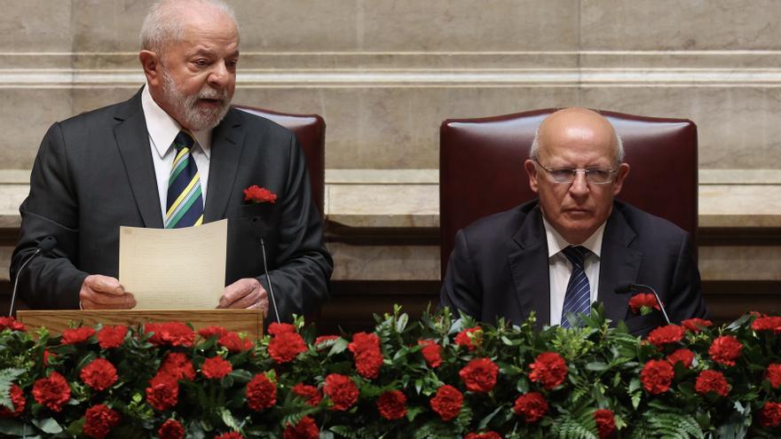 El presidente del Parlamento portugués reprende a la ultraderecha por abuchear a Lula: 