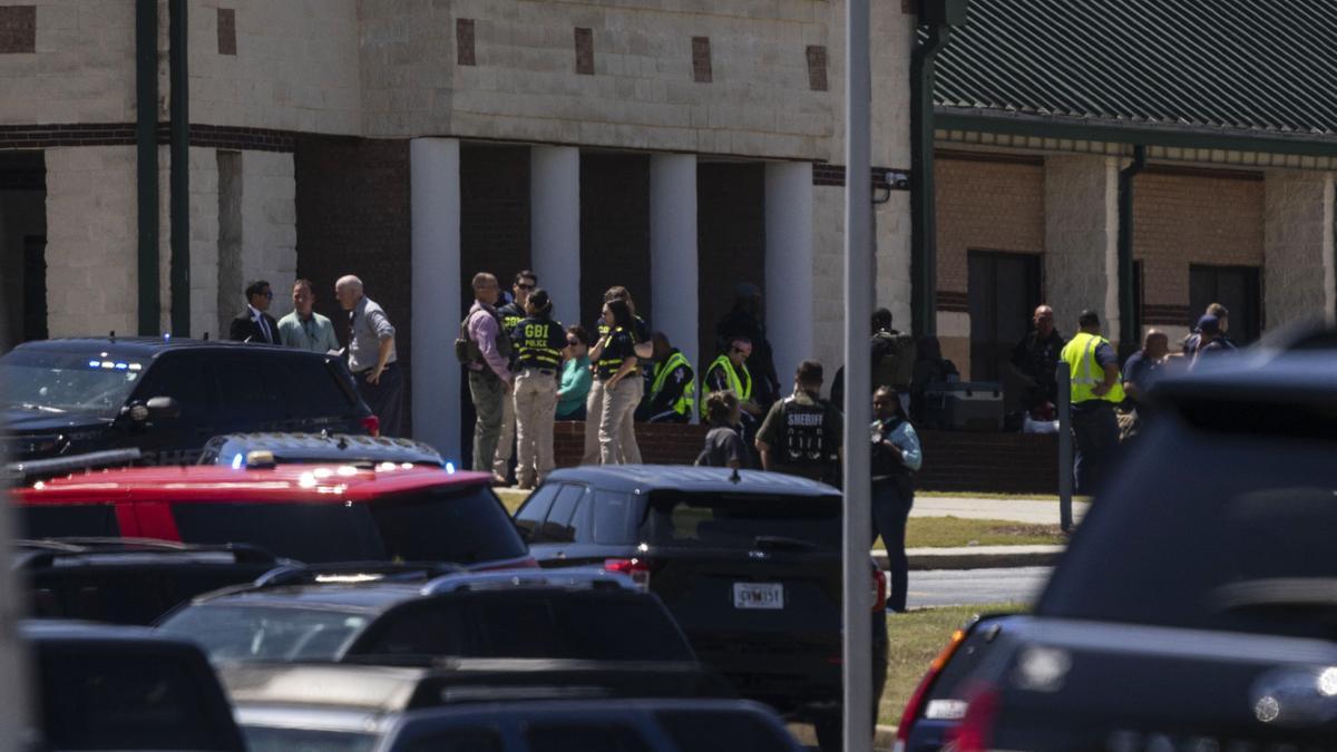 Un tiroteo en un instituto de EEUU deja al menos cuatro muertos y una treintena de heridos